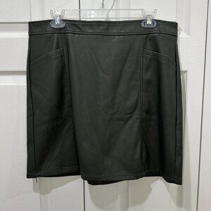 Loft Faux Leather Skirt in Olive
